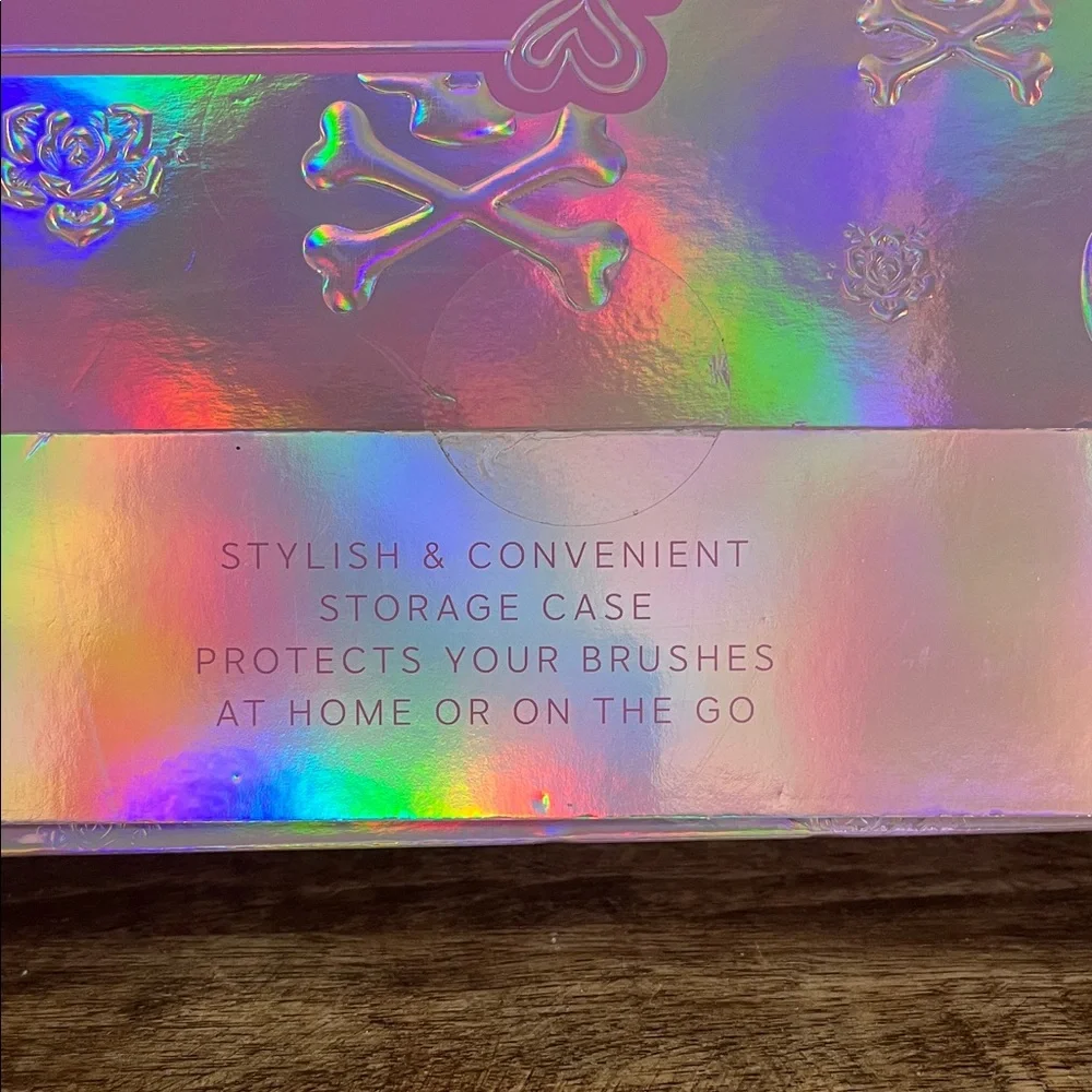 Essentials Collection Pink Makeup Brush Set - Picture 10 of 11